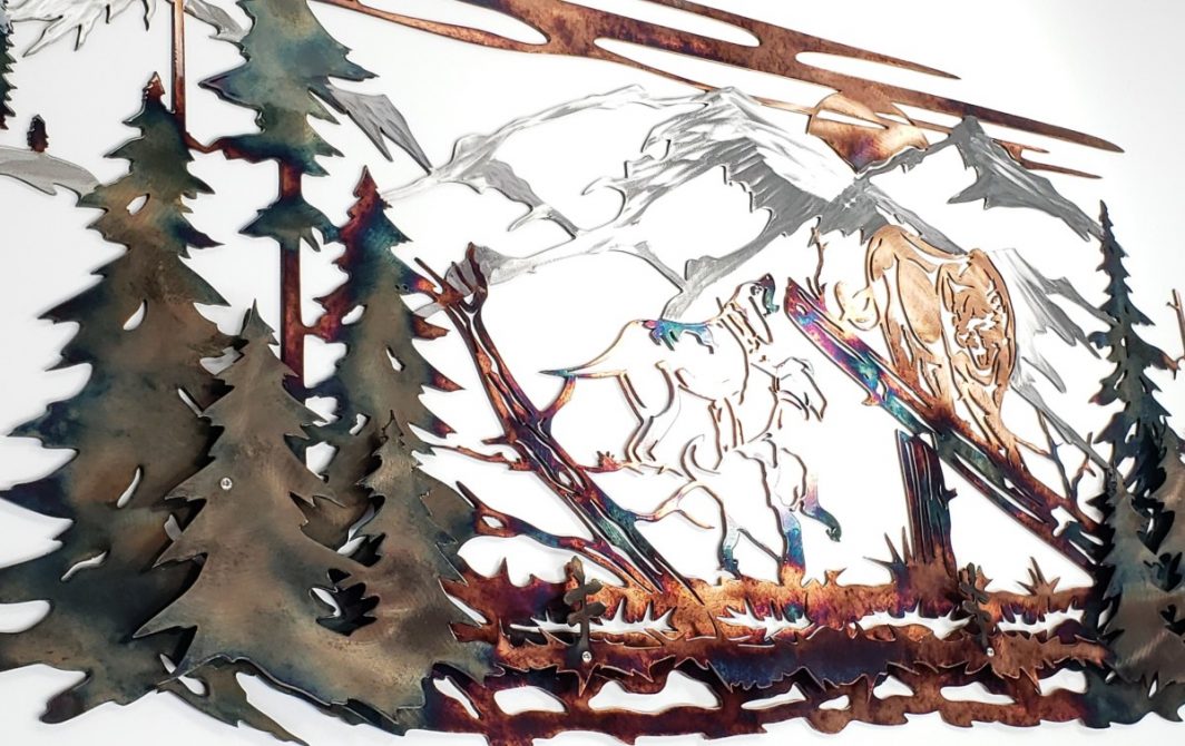 02 Mountain Lion Hunting Dog Wildlife Wall Art Metal Dècor Studios 1 300x259