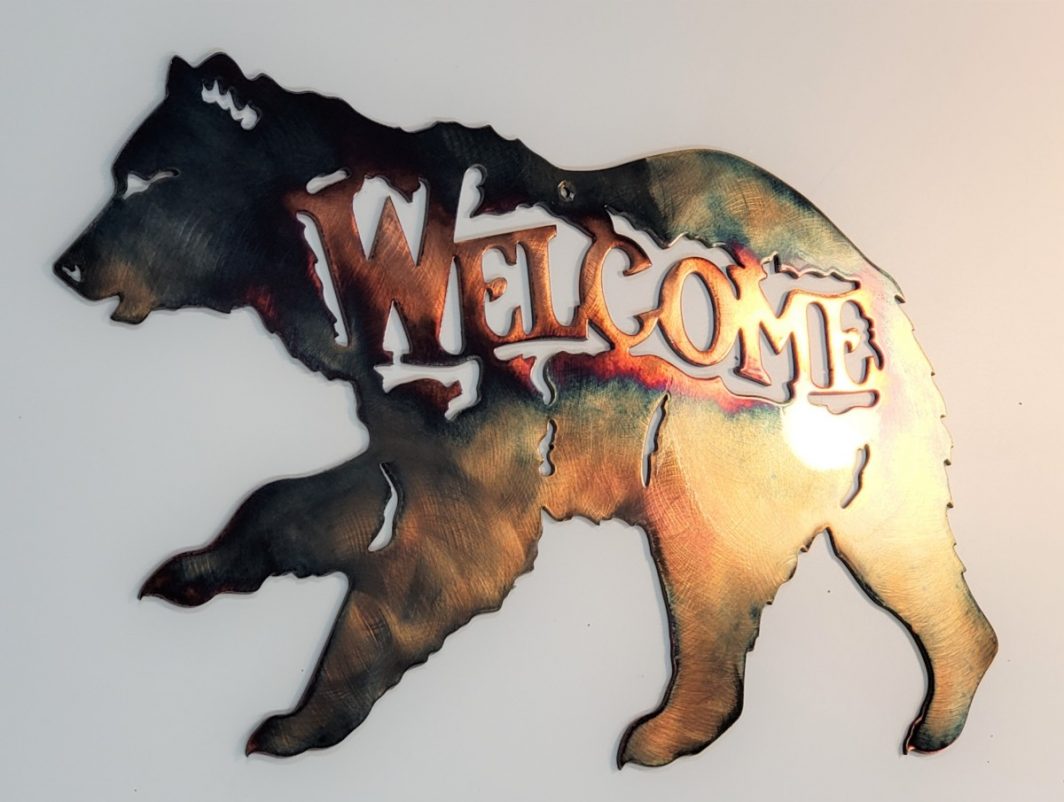 02 running bear welcome Metal Wall Art Metal Dècor Studios