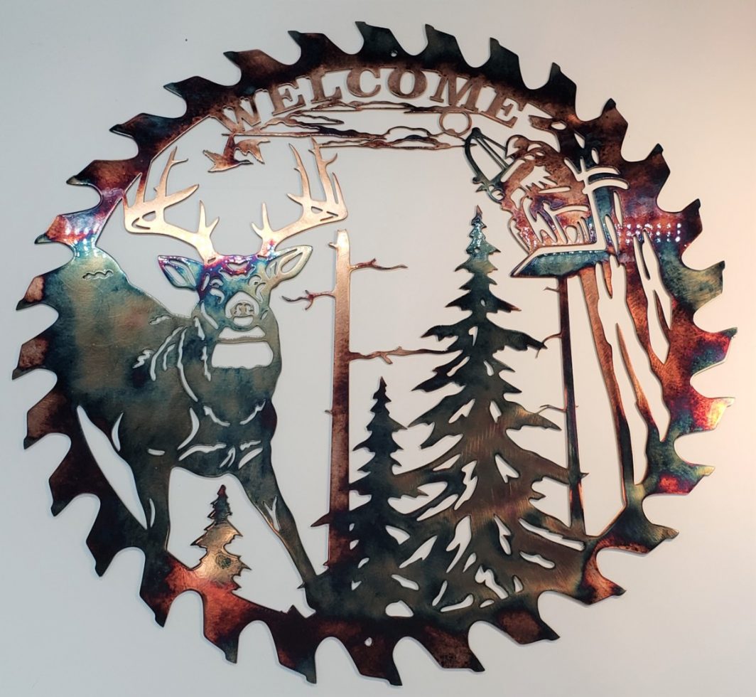 02 whitetail bowhunter sawblade cut out Metal Wall Art Metal Dècor Studios